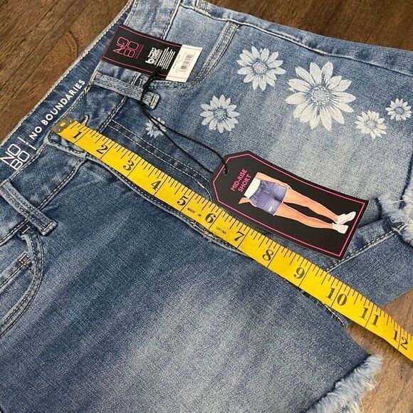 NOBO Jean Shorts - Picture 6 of 7